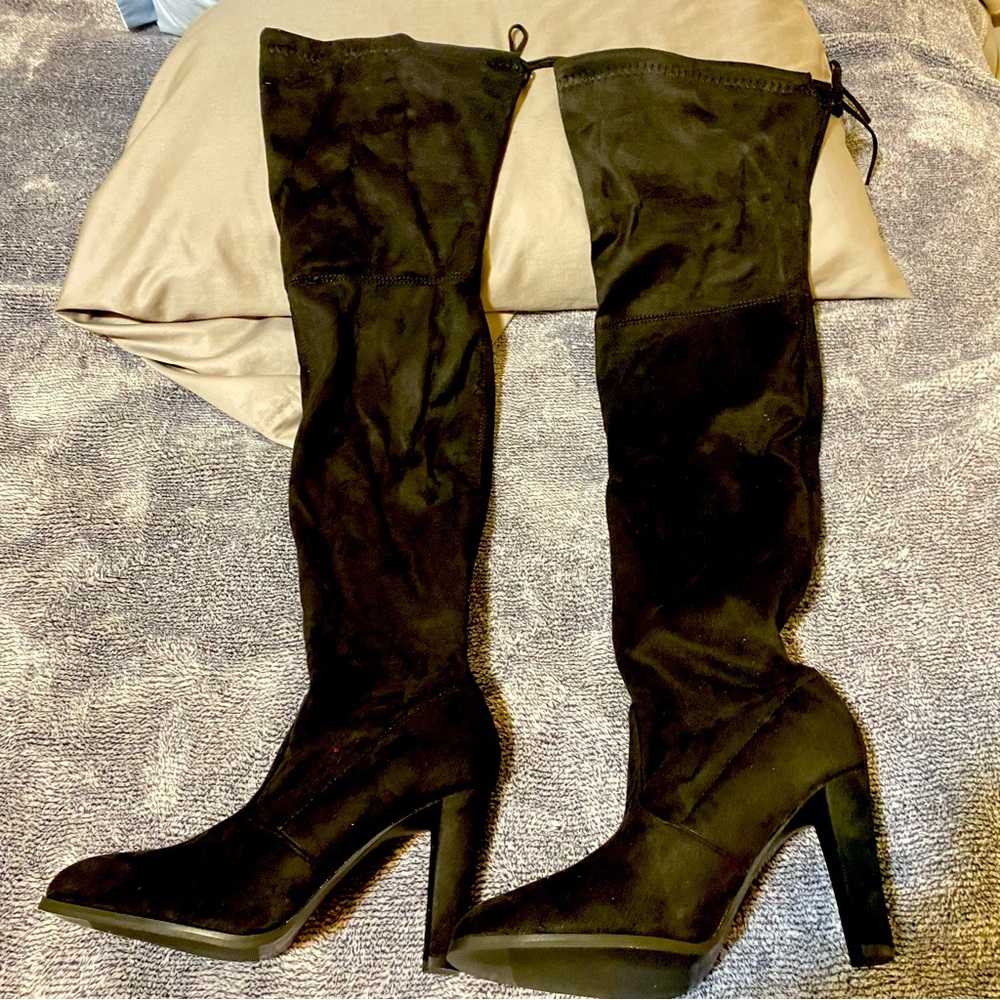 Long woman boots